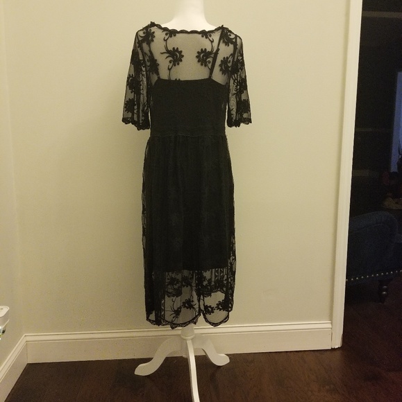 Xhilaration Sheer Embroidered Dress Medium Midi - Picture 2 of 4